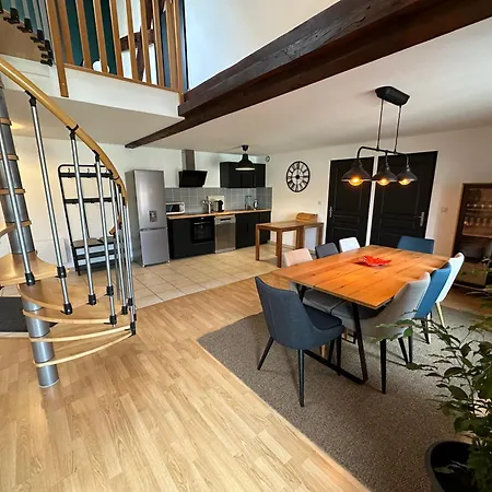 Apartment Champagne - Le Duplex - Le Loft - L'atelier - Le Cosy Epernay