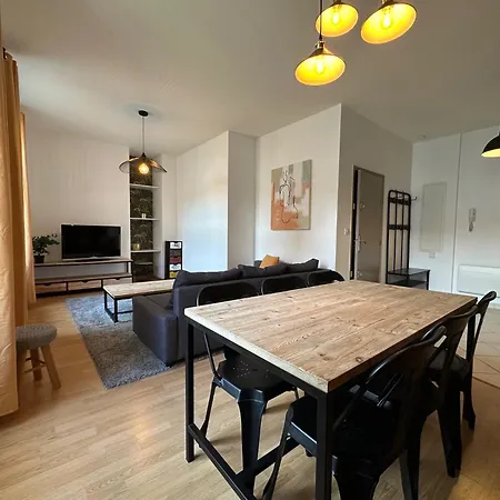 Champagne - Le Duplex - Le Loft - L'atelier - Le Cosy Épernay