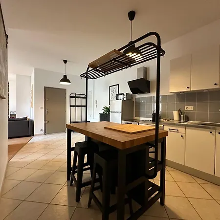 Champagne - Le Duplex - Le Loft - L'atelier - Le Cosy