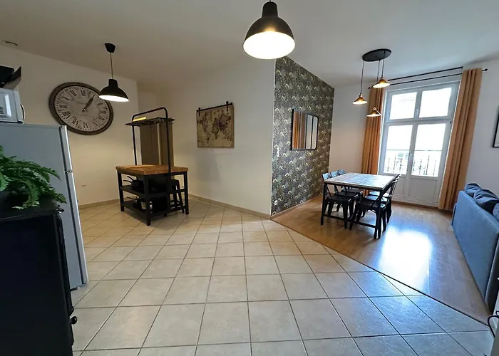 Champagne - Le Duplex - Le Loft - L'atelier - Le Cosy *