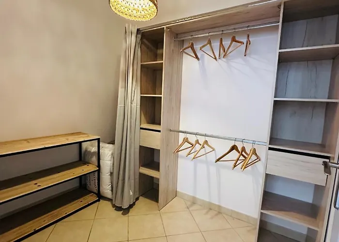 アパート Champagne - Le Duplex - Le Loft - L'atelier - Le Cosy エペルネー